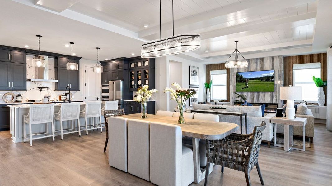 Kitchen & Island