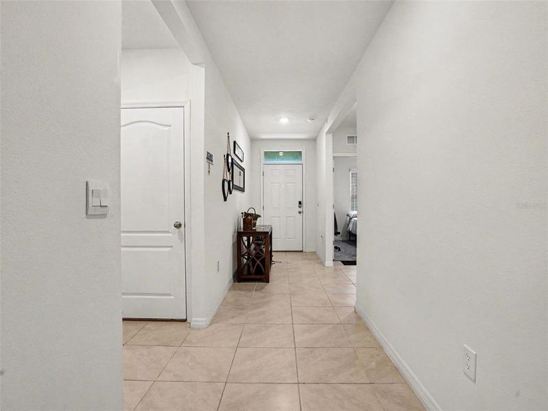 Spacious, unfurnished interior of a new home in , Haines City (Image 21).