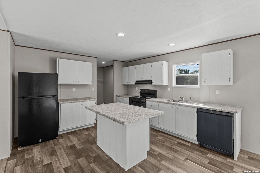 Furnished interior view inside a new home in , Floresville (Image 9).