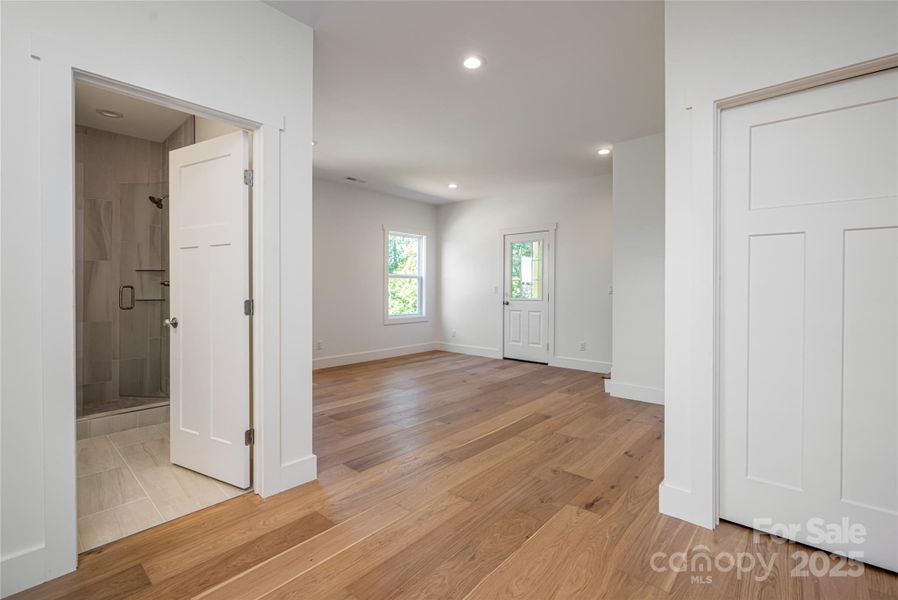 Spacious, unfurnished interior of a new home in , Asheville (Image 22). Spacious, unfurnished interior of a new home in , Asheville (Image 22).
