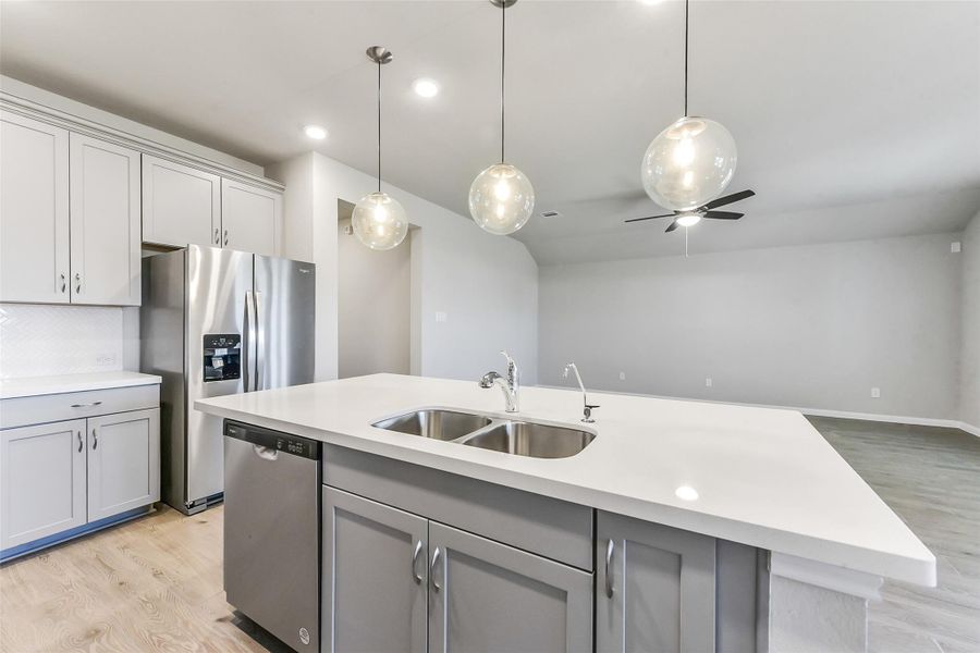 Furnished interior view inside a new home in Sunrise Cove, Texas City (Image 14).