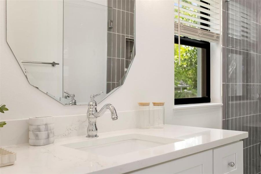 Close-up of interior finishes inside a home in , Bradenton (Image 22). Close-up of interior finishes inside a home in , Bradenton (Image 22).