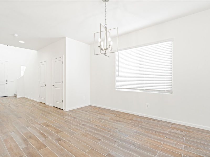 Spacious, unfurnished interior of a new home in Mandarina - Signature Series, Marana (Image 8).