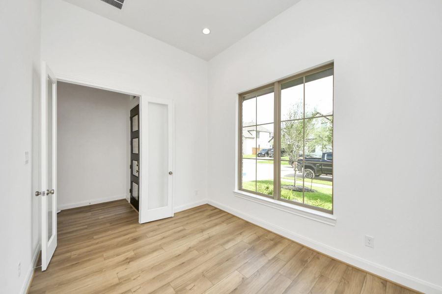 Spacious, unfurnished interior of a new home in Marvida, Cypress (Image 29).