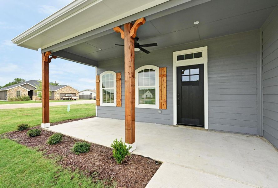 Oversize front porch Oversize front porch