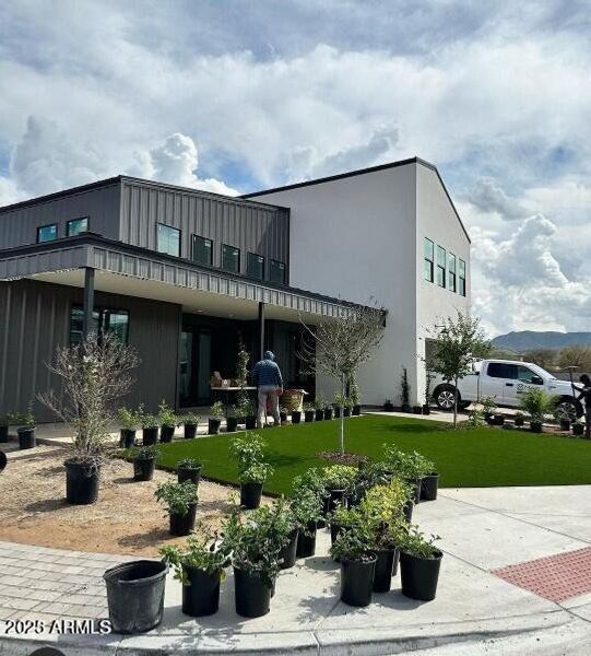 20230330020925174356000000-o