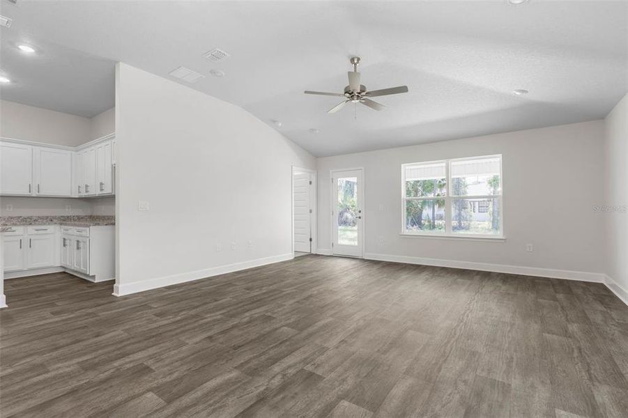 Spacious, unfurnished interior of a new home in Palm Coast, Palm Coast (Image 27). Spacious, unfurnished interior of a new home in Palm Coast, Palm Coast (Image 27).