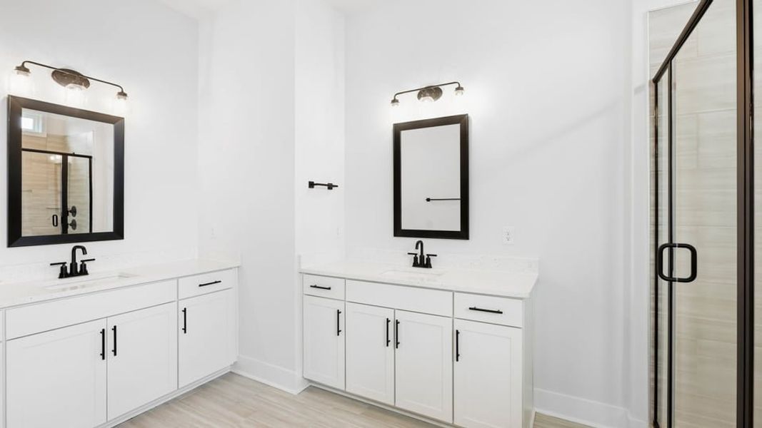 Furnished interior view inside a new home in Sycamore Cove, Woodruff (Image 11).
