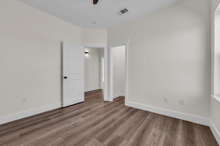 Spacious, unfurnished interior of a new home in , Elm Mott (Image 29). Spacious, unfurnished interior of a new home in , Elm Mott (Image 29).