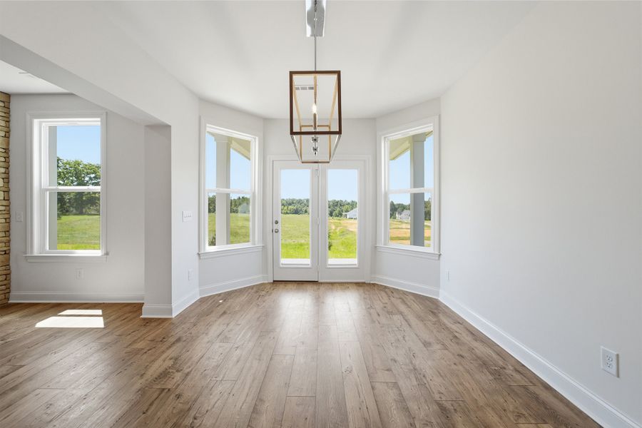 Spacious, unfurnished interior of a new home in Aden Woods, Fairview (Image 22).