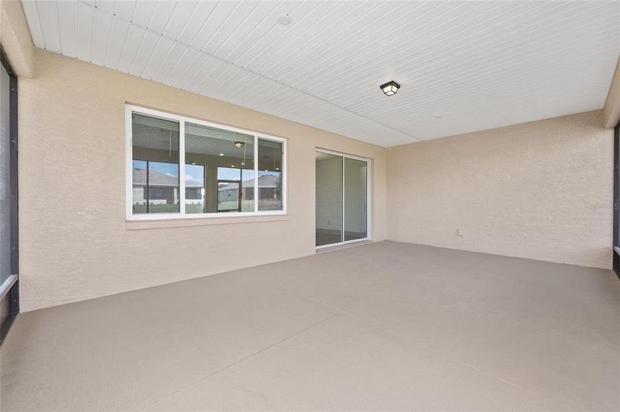 Exterior details and patio area of a home in , Ocala (Image 23).