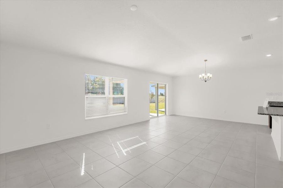Spacious, unfurnished interior of a new home in Reserve at Forest Lake II, Lake Wales (Image 11). Spacious, unfurnished interior of a new home in Reserve at Forest Lake II, Lake Wales (Image 11).