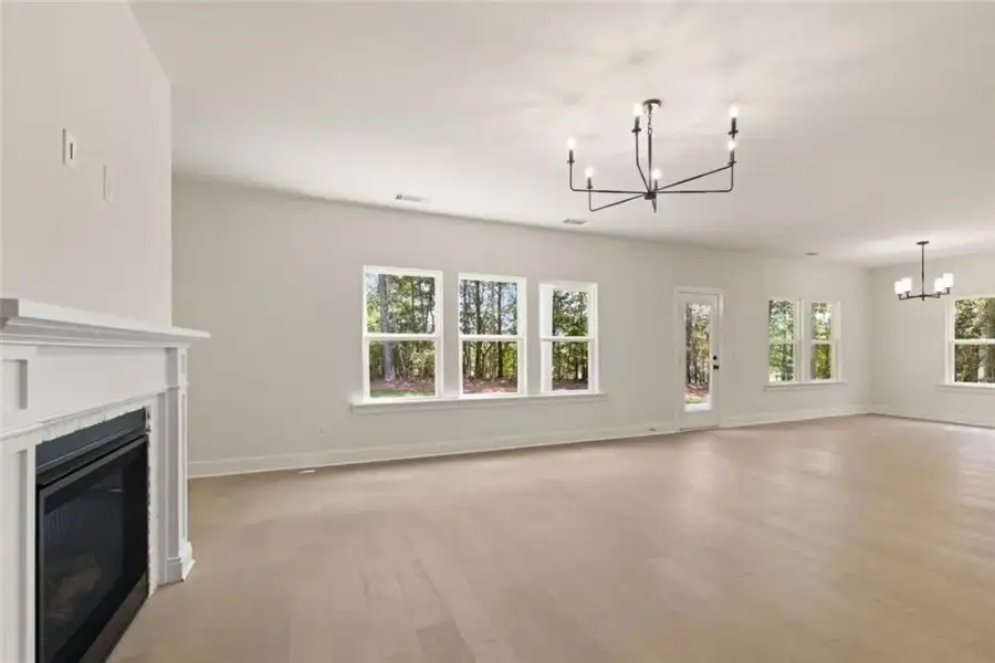 Spacious, unfurnished interior of a new home in , Flowery Branch (Image 32).