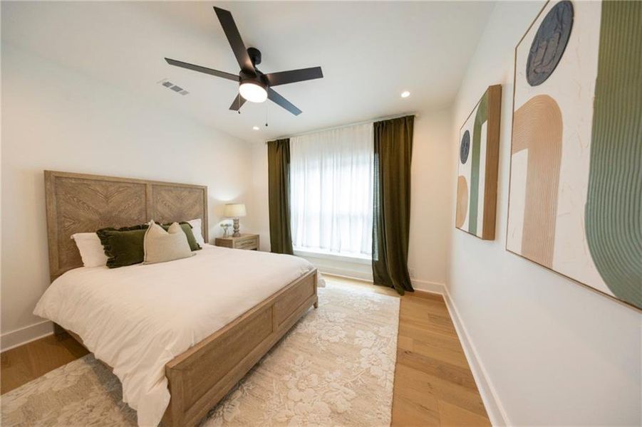 Furnished interior view inside a new home in , Gainesville (Image 18).