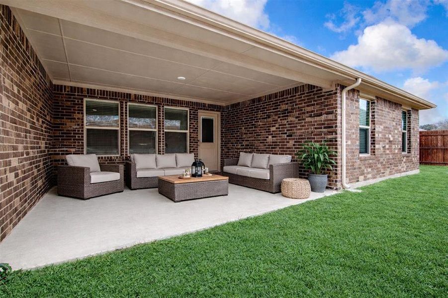 Exterior details and patio area of a home in Legado, Cleburne (Image 2). Exterior details and patio area of a home in Legado, Cleburne (Image 2).