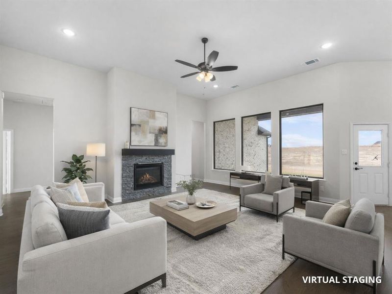 Furnished interior view inside a new home in , Waxahachie (Image 15).