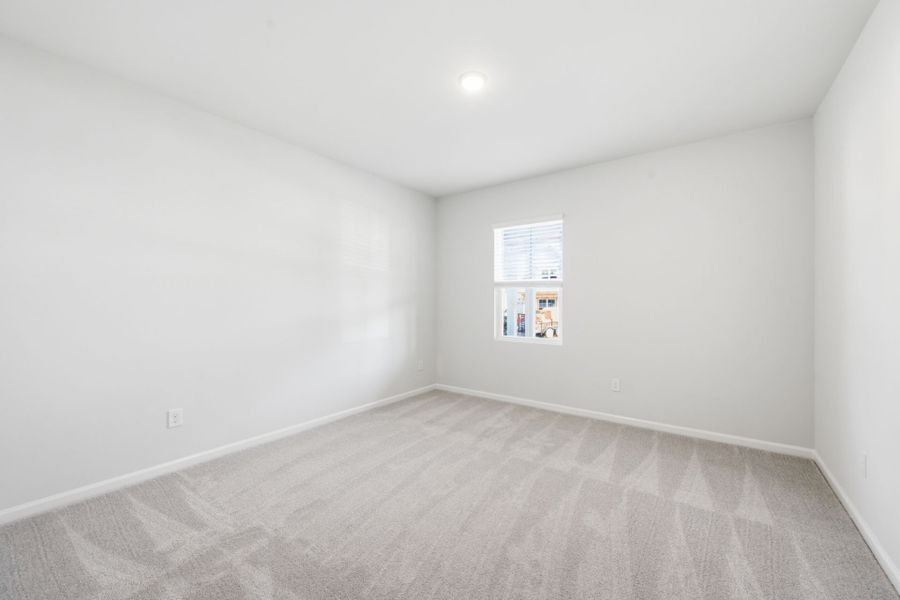 Spacious, unfurnished interior of a new home in Grand Arbor, Blythewood (Image 32).