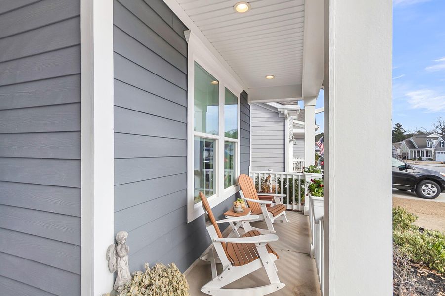 Exterior details and patio area of a home in , Summerville (Image 32).