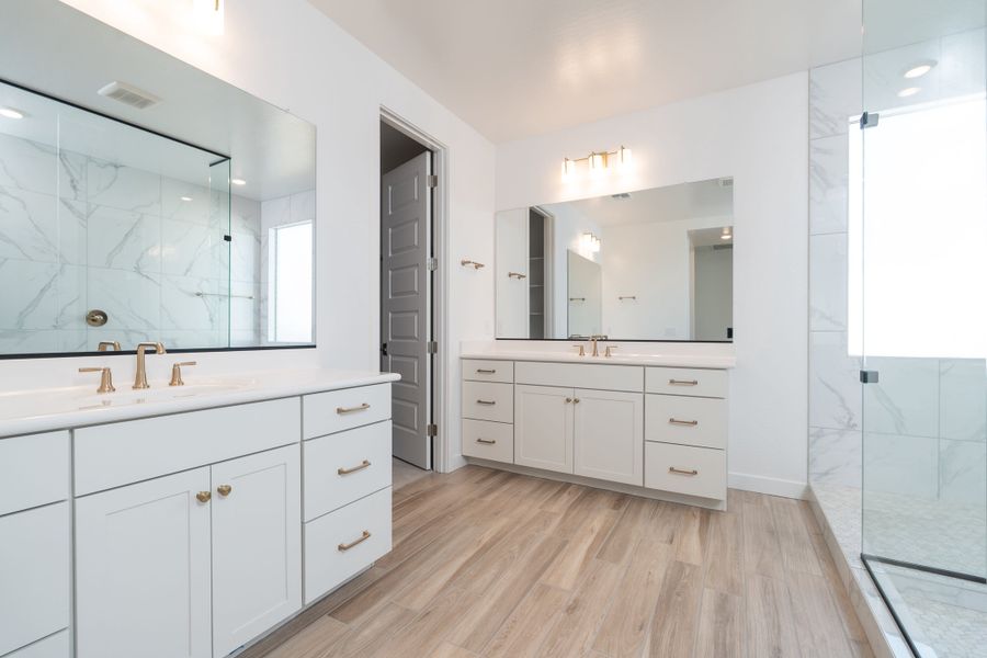 Furnished interior view inside a new home in Waterston Central, Gilbert (Image 5).