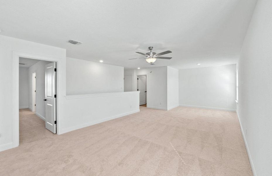 Spacious, unfurnished interior of a new home in Lagos, Manor (Image 34). Spacious, unfurnished interior of a new home in Lagos, Manor (Image 34).