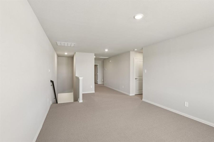 Photo is not of the actual home, but is an inspirational photo of builder’s model home and may depict options, furnishings, and/or decorator features that are not included. Photo is not of the actual home, but is an inspirational photo of builder’s model home and may depict options, furnishings, and/or decorator features that are not included.