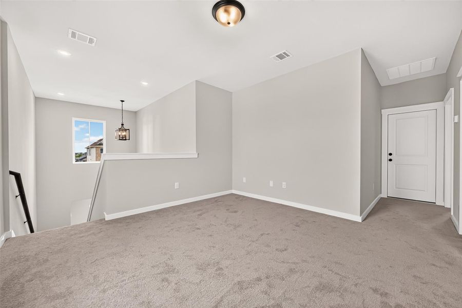 Spacious, unfurnished interior of a new home in , Bonney (Image 34).