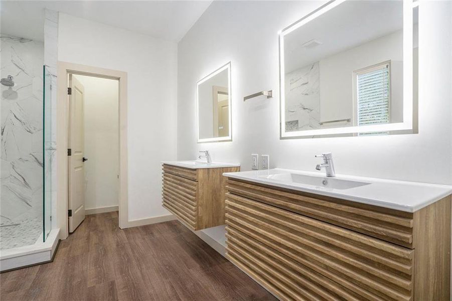 Furnished interior view inside a new home in , Conyers (Image 8).