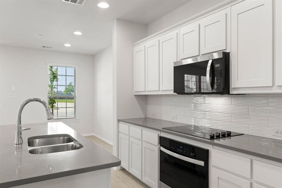 4507 Avion-Kitchen-6