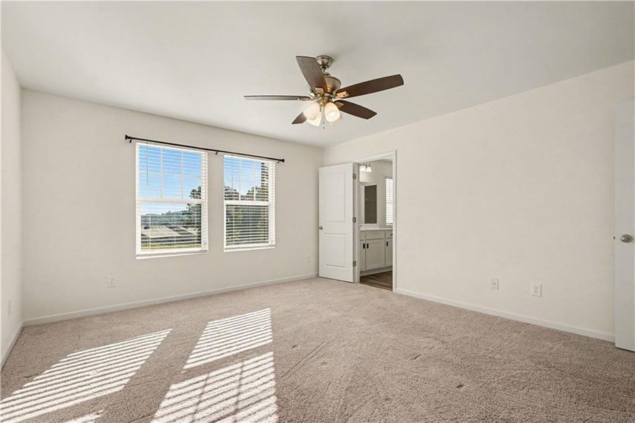 Spacious, unfurnished interior of a new home in Casteel, Bethlehem (Image 32).