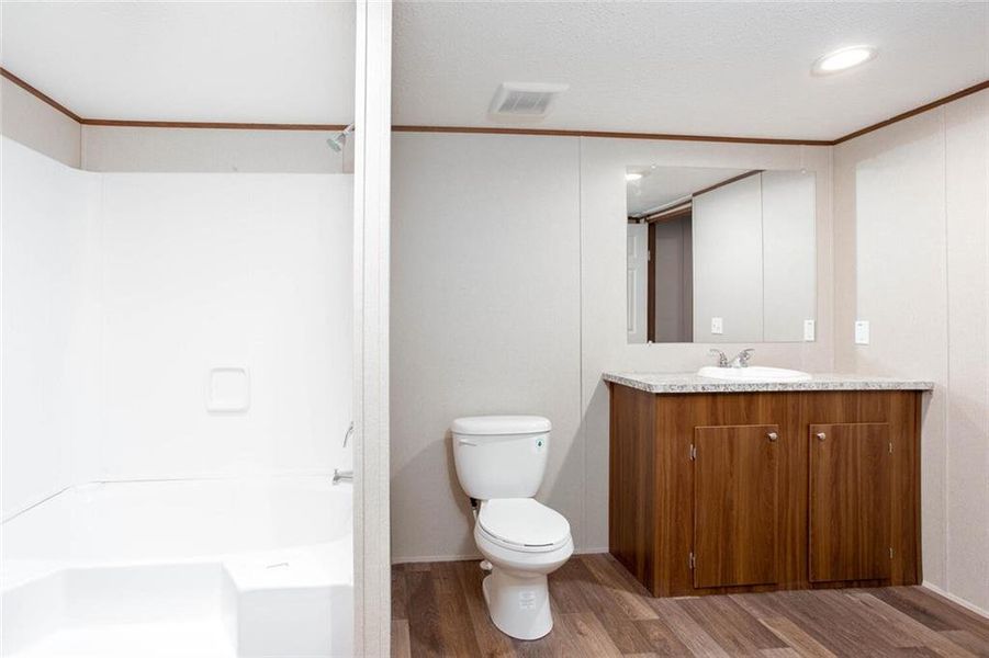 Furnished interior view inside a new home in , Dallas (Image 6).