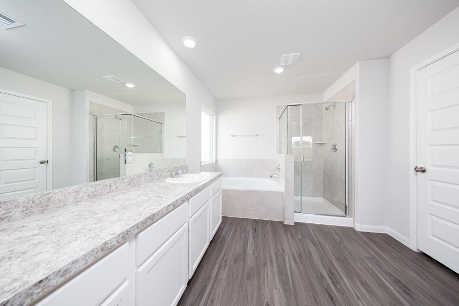 Image 5 of a home in Granger Pines.