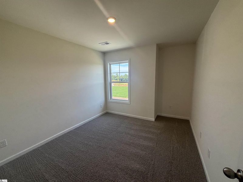 Spacious, unfurnished interior of a new home in Halton Oaks, Spartanburg (Image 15).