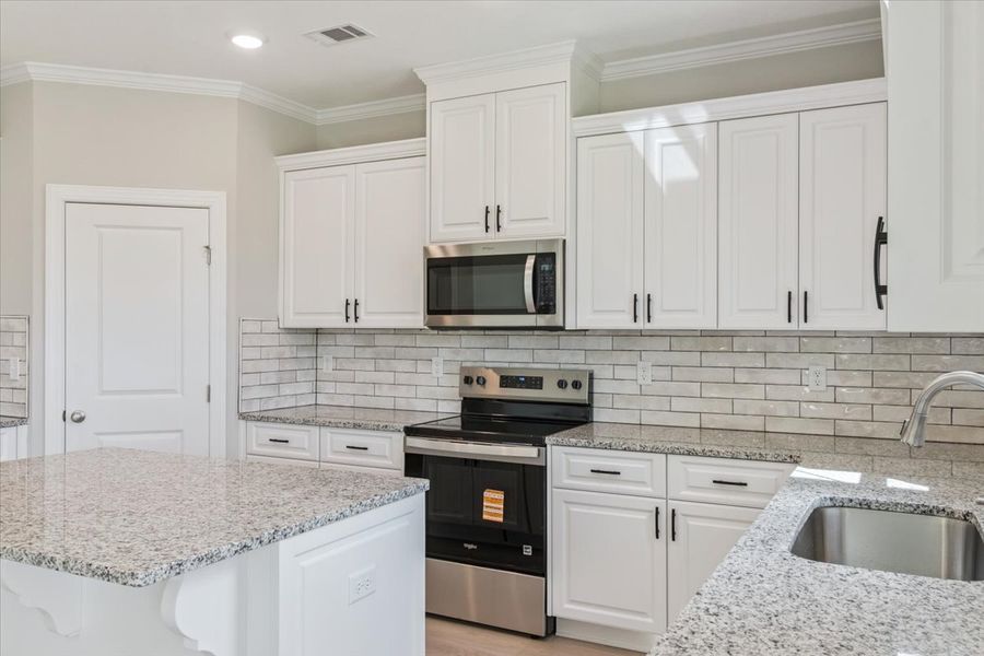 Furnished interior view inside a new home in Windsor, North Augusta (Image 5). Furnished interior view inside a new home in Windsor, North Augusta (Image 5).