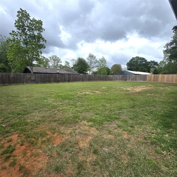 FENCED BACK YARD FENCED BACK YARD