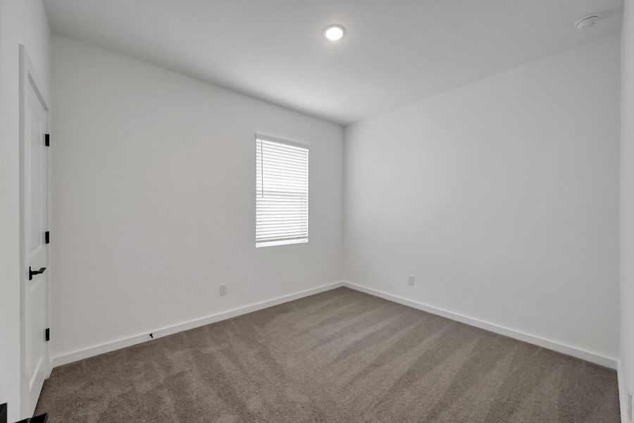Spacious, unfurnished interior of a new home in Aspire at The Reserve at Huntsville, Huntsville (Image 19). Spacious, unfurnished interior of a new home in Aspire at The Reserve at Huntsville, Huntsville (Image 19).