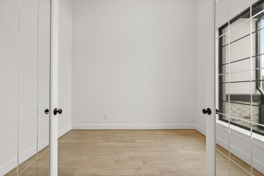 Spacious, unfurnished interior of a new home in Legacy Prairie at Katy Court 60', Katy (Image 14).