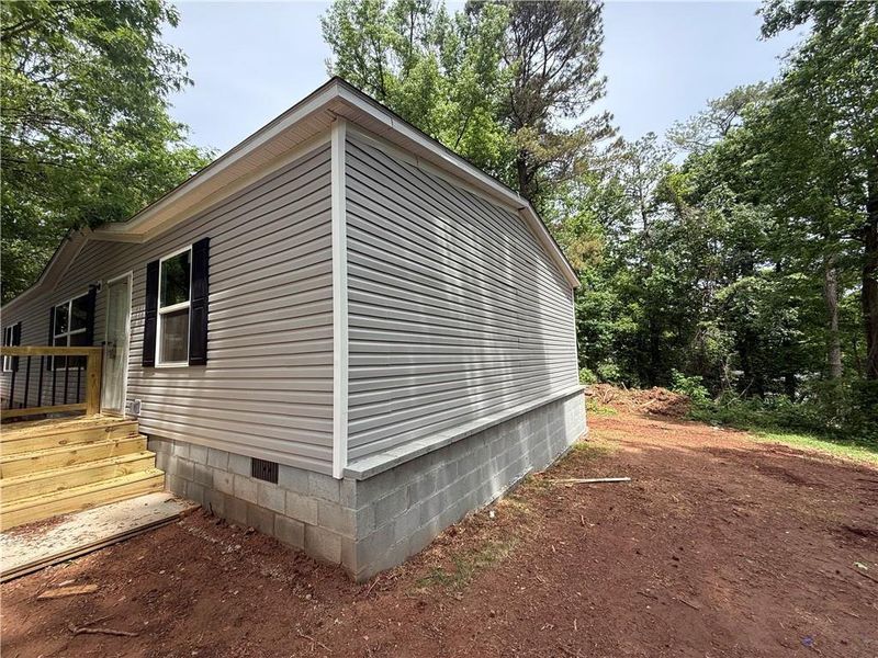 Image 8 of a home in .