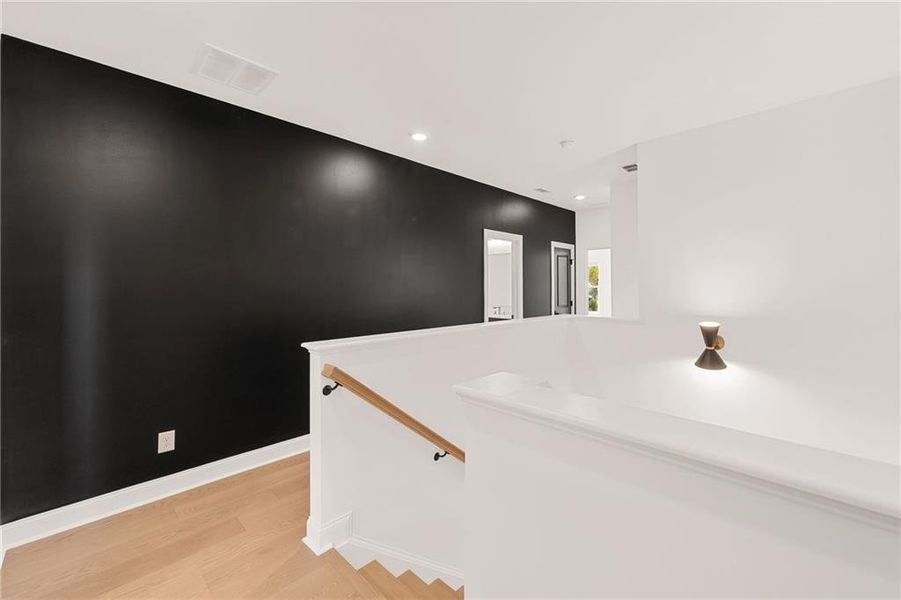 Image 75 of a home in .