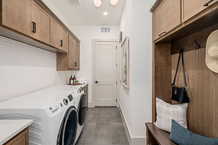 Representative furnished interior of a home built from the Augusta by Landon Homes in Fields Reserve - 70's, Frisco (Image 8). Representative furnished interior of a home built from the Augusta by Landon Homes in Fields Reserve - 70's, Frisco (Image 8).