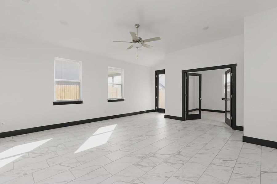 Spacious, unfurnished interior of a new home in Enclave at Cele, Pflugerville (Image 25). Spacious, unfurnished interior of a new home in Enclave at Cele, Pflugerville (Image 25).