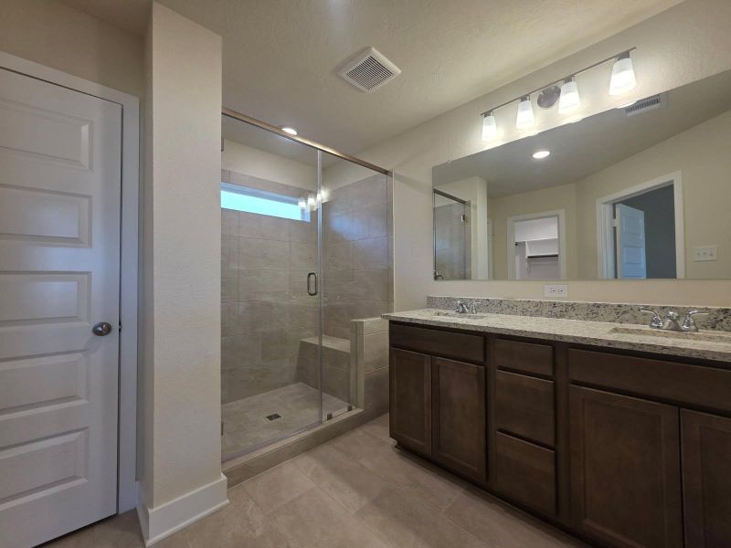 Furnished interior view inside a new home in , Brenham (Image 4).
