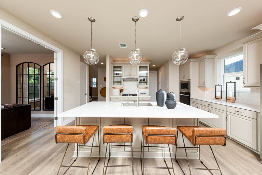Representative furnished interior of a home built from the Stratford by Beazer Homes in Sorella, Tomball (Image 4).