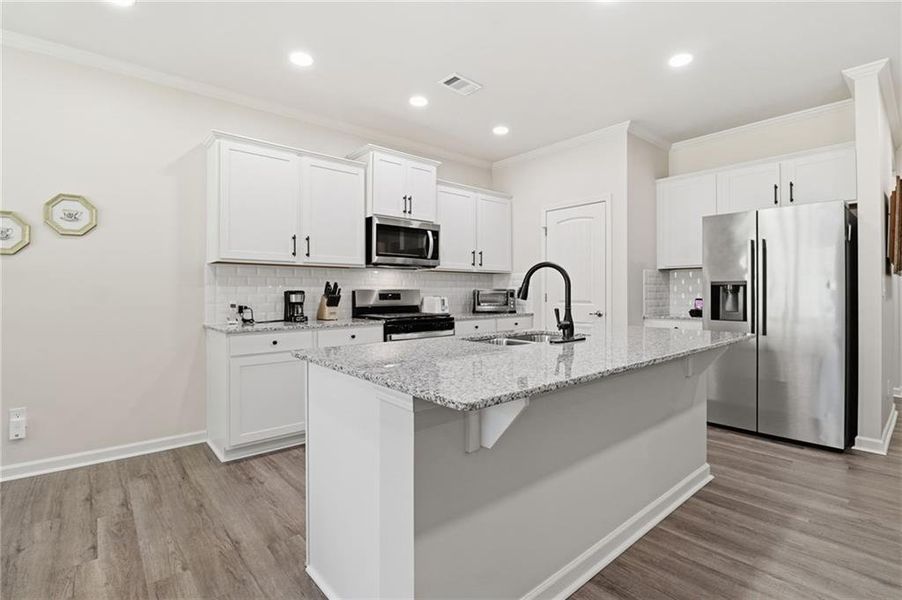 Furnished interior view inside a new home in , Dallas (Image 16).