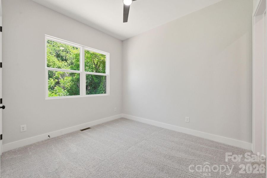 Spacious, unfurnished interior of a new home in , Concord (Image 5).