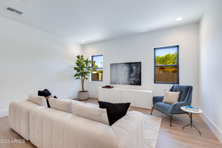 52-Bloomfield 52-Bloomfield