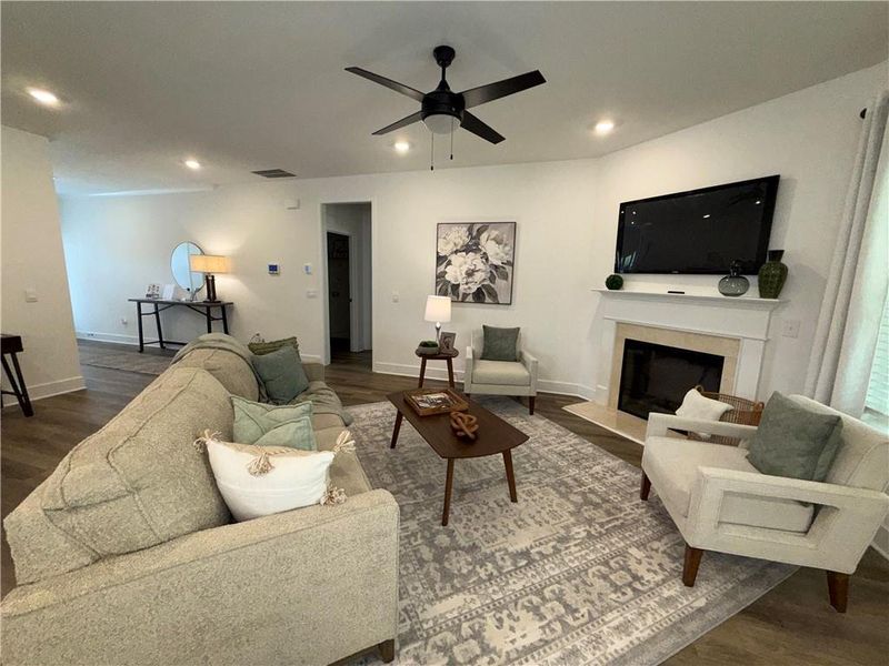 Furnished interior view inside a new home in Thunder Ridge, Dawsonville (Image 5).