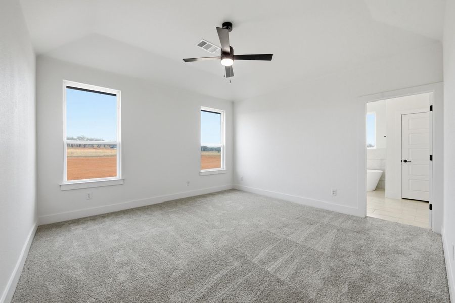 Spacious, unfurnished interior of a new home in Taylor Ranch, Springtown (Image 29).