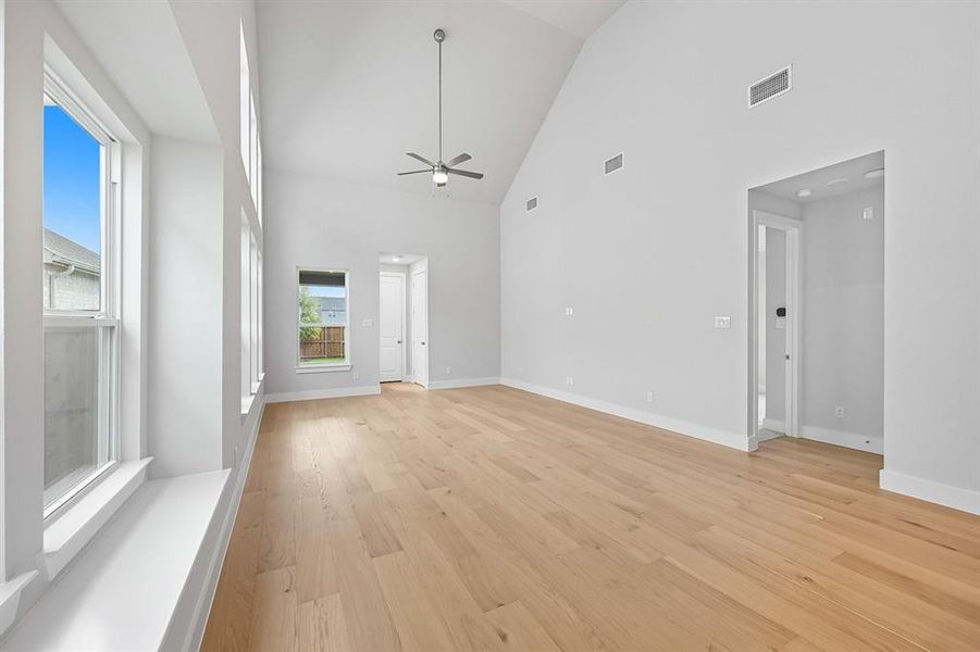 Spacious, unfurnished interior of a new home in Mosaic: 40ft. lots, Celina (Image 19). Spacious, unfurnished interior of a new home in Mosaic: 40ft. lots, Celina (Image 19).