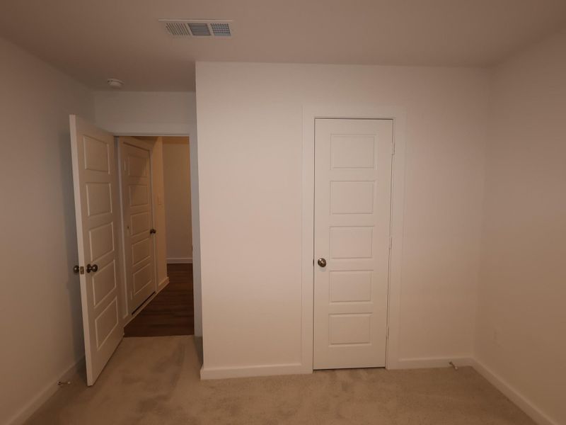 Spacious, unfurnished interior of a new home in Pinewood at Grand Texas, New Caney (Image 23). Spacious, unfurnished interior of a new home in Pinewood at Grand Texas, New Caney (Image 23).