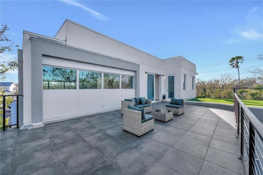 Exterior details and patio area of a home in , Sarasota (Image 26).